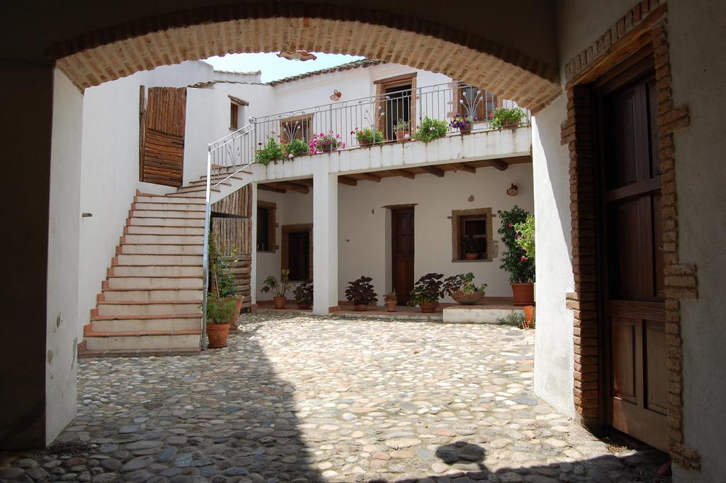 Rifugio Di Galte Bed & Breakfast Galtelli Exterior photo